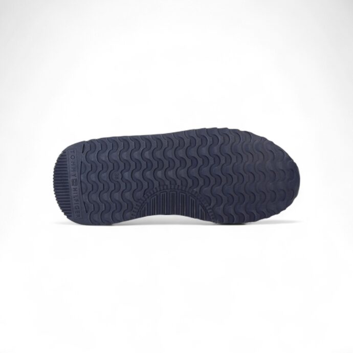 TOMMY HILFIGER FLAG LOW CUT LACE-UP SNEAKER – Image 4